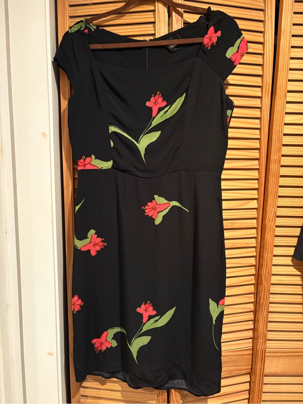 Reformation Black Floral Cap Sleeve Square Neck Dress Size 12 Vintage Vibes